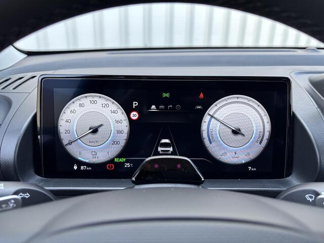 Hyundai INSTER Pulse Advanced 42 kWh | WK Deal | Uit voorraad leverbaar! | Keyless entry en start | Adaptieve cruise control | Full led koplampen | 17 inch metalen velgen | Climate control | AppleCarplay en Android Auto
