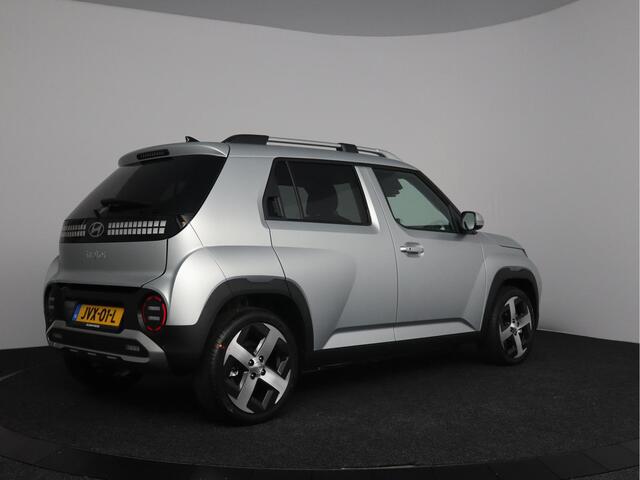 Hyundai INSTER Evolve 49 kWh | Navigatie | Ambient Lighting | 17'' Lichtmetalen Velgen | Direct Rijden! |