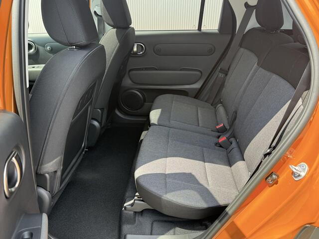 Hyundai INSTER Evolve Sky Plus 49 kWh / Rijklaarprijs incl ¤ 3.000 korting nu voor ¤ 30.040,- / Winterpakket / Tech Pakket / Open dak /