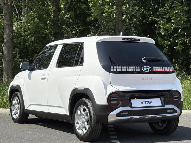 Hyundai INSTER Pulse 49kWh 116pk | ¤3.325 KORTING | CAMERA | CLIMA | PARKEERSENSOREN | DRAADLOZE OPLADER |