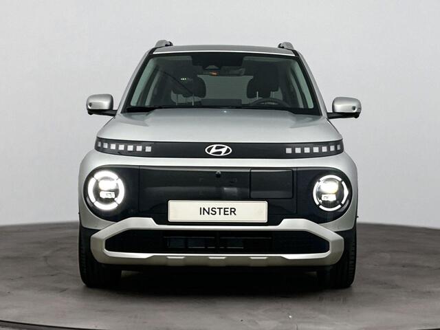Hyundai INSTER Evolve 49 kWh | Winter pakket | Tech pakket | Lichtmetalen velgen 17" inch | 370 KM WLTP | Nieuw snel leverbaar