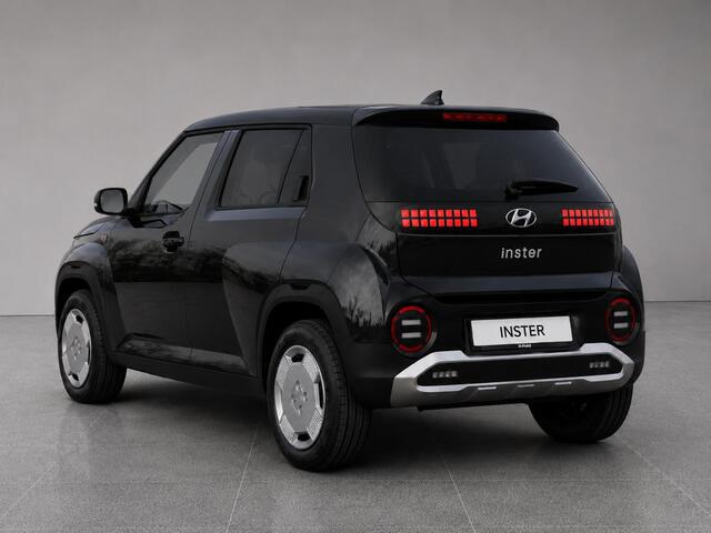Hyundai INSTER E-Motion 42 kWh 97pk | UIT VOORRAAD LEVERBAAR | NAVI | CAMERA | PARKEERSENSOREN | APPLE CARPLAY / ANDROID AUTO |