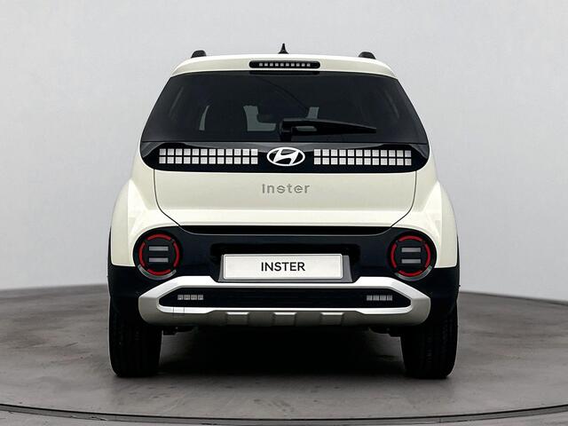 Hyundai INSTER Evolve 49 kWh | Apple Carplay/Android Auto | Lichtmetalen velgen 17" | Navigatiesysteem | Nieuw snel leverbaar
