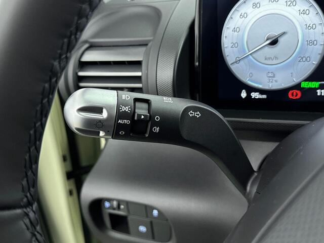 Hyundai INSTER Evolve 49 kWh | Apple Carplay/Android Auto | Lichtmetalen velgen 17" | Navigatiesysteem | Nieuw snel leverbaar