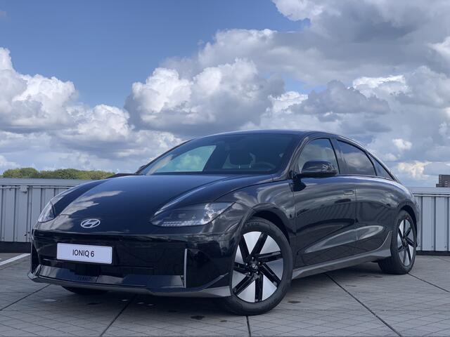 Hyundai IONIQ 6 Connect 53 kWh Volledig Elektrisch met 429 KM RANGE WLTP, Navigatie en Stoelverwarming Uit voorraad leverbaar!