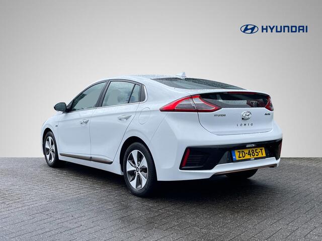 Hyundai IONIQ Premium EV *SUBSIDIE MOGELIJK* | Schuif-/Kanteldak | Leder | Geheugenstoel | Stuur- + Stoelverwarming | Adapt. Cruise Control | Rijklaarprijs!
