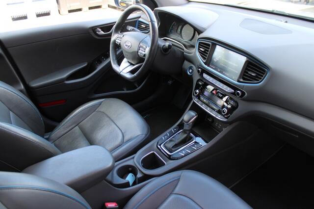 Hyundai IONIQ 1.6 GDi Hybrid First Edition Automaat