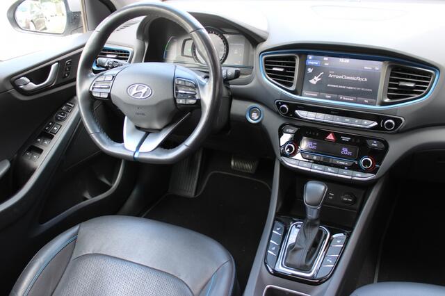 Hyundai IONIQ 1.6 GDi Hybrid First Edition Automaat