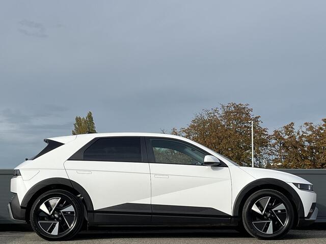 Hyundai IONIQ 5 Connect+ 84 kWh | NIEUW MODEL | 84 KWH ACCUPAKKET | STOEL/-STUUR VERWARMING | WARMTEPOMP |