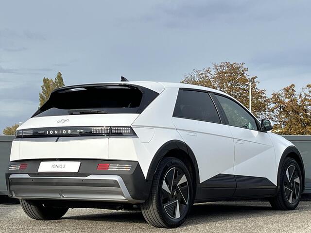 Hyundai IONIQ 5 Connect+ 84 kWh | NIEUW MODEL | 84 KWH ACCUPAKKET | STOEL/-STUUR VERWARMING | WARMTEPOMP |
