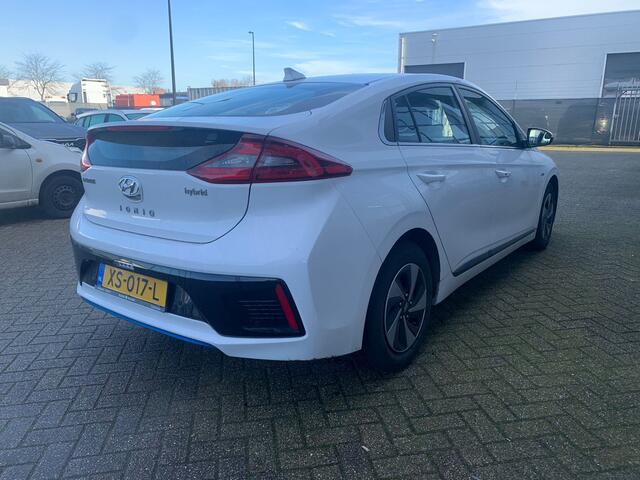 Hyundai IONIQ 1.6 GDi Comfort Navi+BT+Cam ECC-Airco Adapt.Cr.Control Keyless 15"LMV