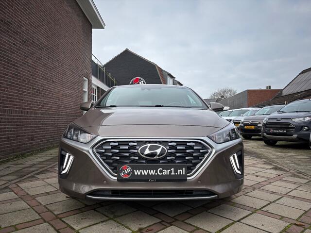 Hyundai IONIQ 1.6 GDI Premium LED LEDER VERBRUIK 1:28 CAMERA KEYLESS ADAP CRUI