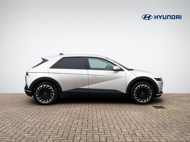 Hyundai IONIQ 5 Connect+ AWD 77 kWh | 20'' Velgen | BOSE Audio | Head-Up Display | Stuur- + Stoelverwarming | Leder | Rijklaarprijs!