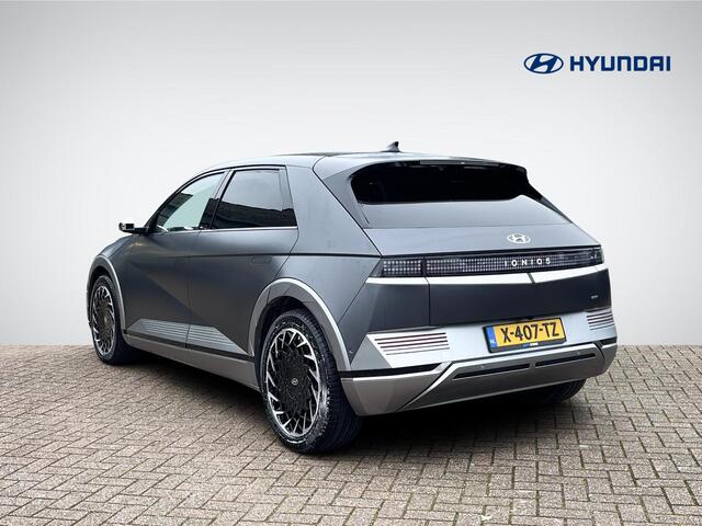 Hyundai IONIQ 5 Lounge AWD 77 kWh Panoramadak + Digitale Buitenspiegels | Matte Lakkleur | 20'' Velgen | BOSE Audio | Vol-Leder | Stuur- + Stoelverwarming | Rijklaarprijs!