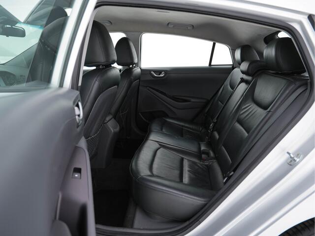 Hyundai IONIQ Comfort EV Aut. *VOLLEDER | FULL-LED | INFINITY-AUDIO | NAVI-FULLMAP | CAMERA | LANE-ASSIST | ADAPTIVE-CRUISE | COMFORT-SEATS | 16"ALU*