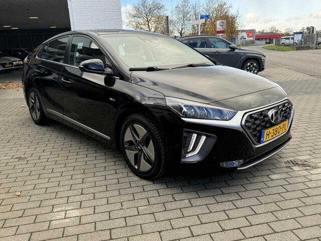 Hyundai IONIQ 1.6 GDi Comfort Plus | Navigatie | Achteruitrijcamera | Cruise c