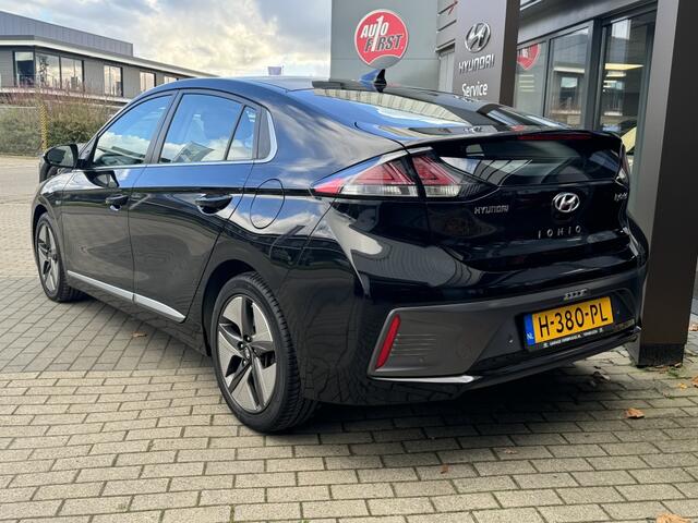 Hyundai IONIQ 1.6 GDi Comfort Plus | Navigatie | Achteruitrijcamera | Cruise c