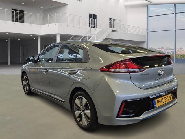 Hyundai IONIQ 1.6 GDi PHEV i-Motion