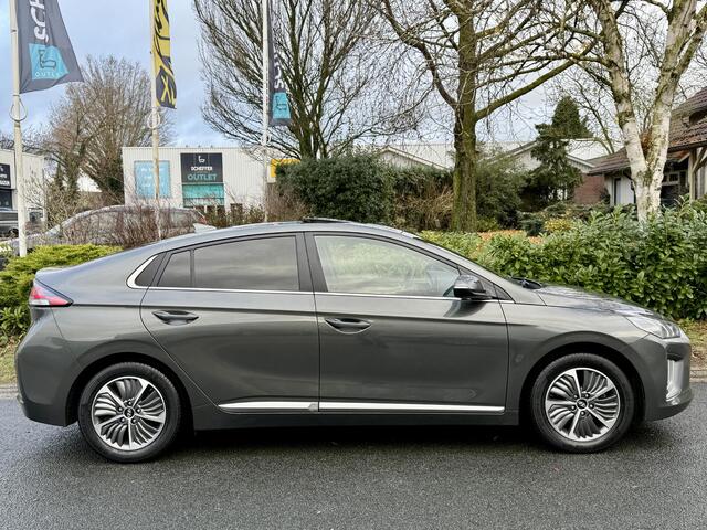 Hyundai IONIQ 1.6 GDi PHEV AutomaatoSchuifdakoNavi