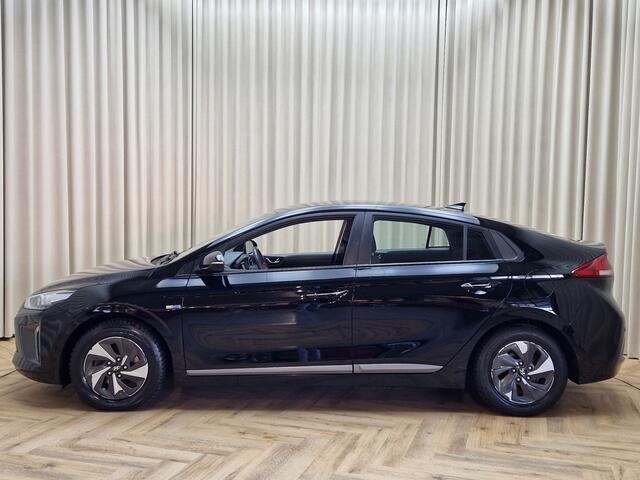 Hyundai IONIQ 1.6 GDi i-Motion EXPORT Camera / Adaptive Cruise / ECC Clima / Lane Assist / 15'' LMV / Org.NL!
