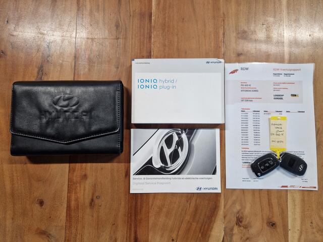Hyundai IONIQ 1.6 GDi i-Motion EXPORT Camera / Adaptive Cruise / ECC Clima / Lane Assist / 15'' LMV / Org.NL!