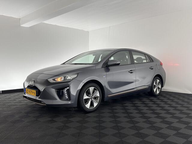 Hyundai IONIQ Comfort EV Aut. *INFINITY-AUDIO | NAVI-FULLMAP | CAMERA | CCS-FASTLOADER | LANE-ASSIST | ADAPTIVE-CRUISE | KEYLESS | SHIFT-PADDLES | VESS | APP.CONNECT | DAB+ | COMFORT-SEATS | 16"ALU*