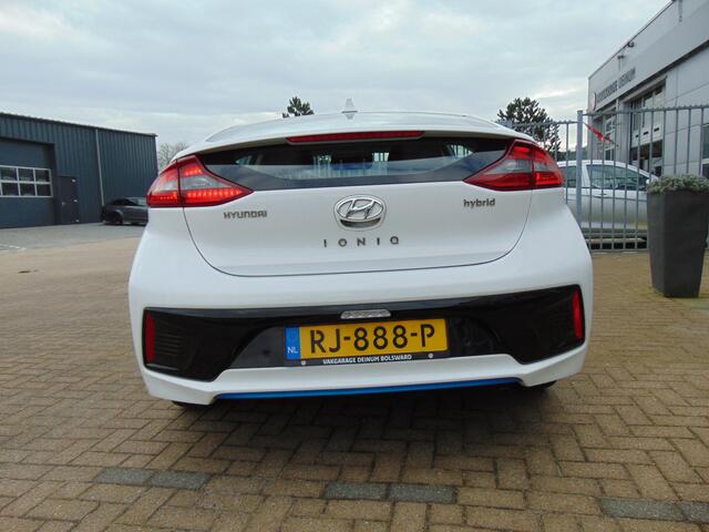 Hyundai IONIQ 1.6 GDi Comfort Navigatie, Climate contr, LED, Camera, etc..