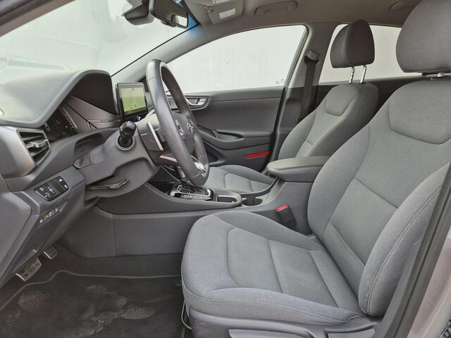 Hyundai IONIQ 1.6 GDi PHEV Comfort Automaat / Apple Carplay Android Auto / Achteruitrijcamera / Climate control / Keyless Entry/Start / Lichtmetalen wielen 16" /