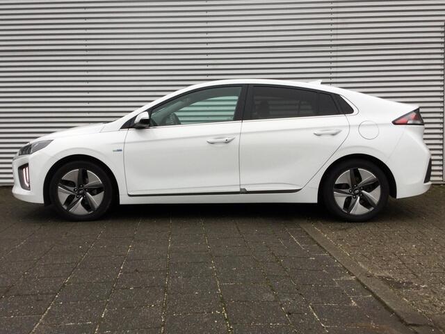 Hyundai IONIQ 1.6 GDi Comfort Plus | Navi | Adp. Cruise | Camera | LED |