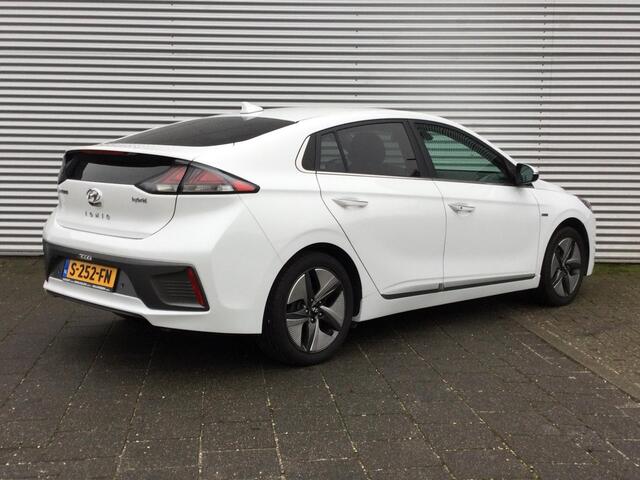 Hyundai IONIQ 1.6 GDi Comfort Plus | Navi | Adp. Cruise | Camera | LED |