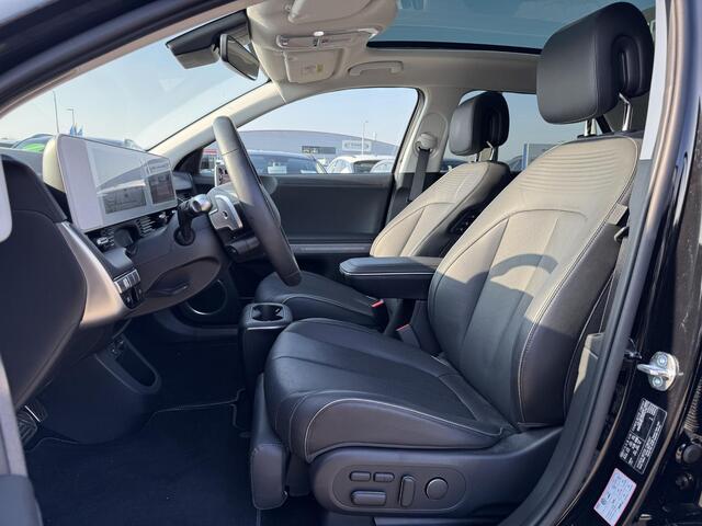 Hyundai IONIQ 5 Lounge AWD 77 kWh | Digitale Buitenspiegels(DSM) | Vision Panoramadak | Lounge Stoelen | Head-Up Display | BOSE Audio | Vol-Leder | 360° Camera | 20 Velgen | Rijklaarprijs!