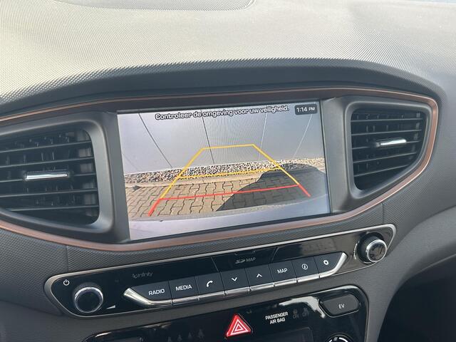 Hyundai IONIQ Comfort EV / Cruise Control Adaptief / Navigatie / Camera / Airco Automatisch / Apple&Android Carplay