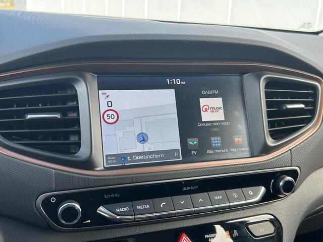 Hyundai IONIQ Comfort EV / Cruise Control Adaptief / Navigatie / Camera / Airco Automatisch / Apple&Android Carplay