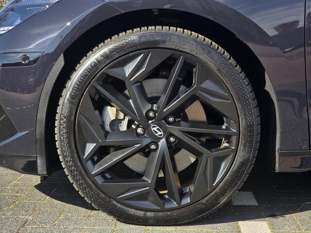 Hyundai IONIQ 6 First Edition AWD 77 kWh | Gelimiteerde oplage | Schuifkanteldak | 800 volt-snellaadtechnologie | Vehice-to-Load | 20''LMV | Bose |