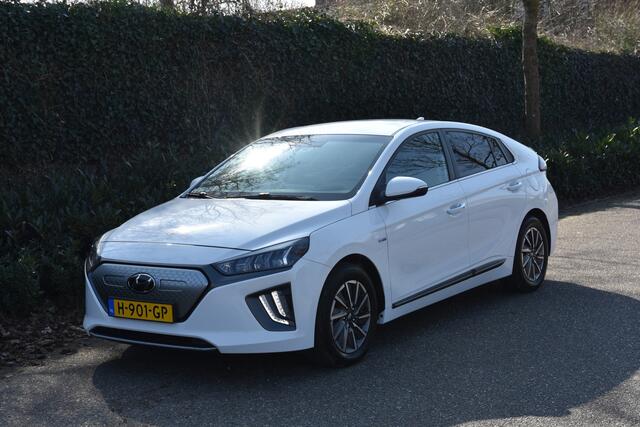 Hyundai IONIQ Comfort EV 38 kWh | STOELVERW | CARPLAY