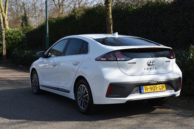 Hyundai IONIQ Comfort EV 38 kWh | STOELVERW | CARPLAY