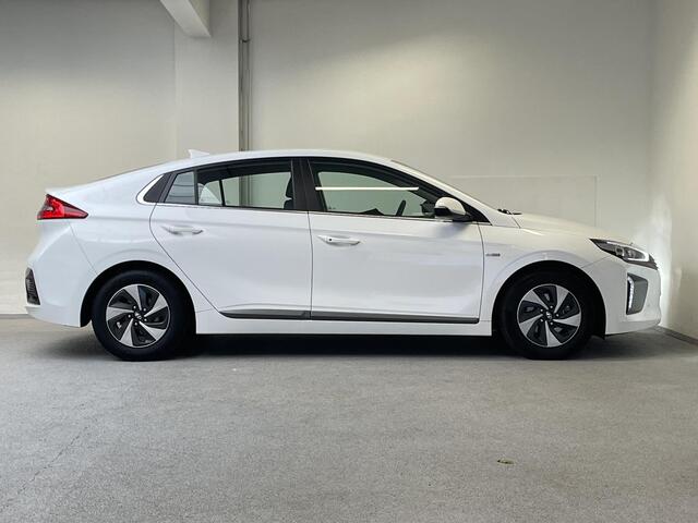 Hyundai IONIQ 1.6 GDi Comfort | 1e-EIG. | CARPLAY | XENON | KEYLESS |