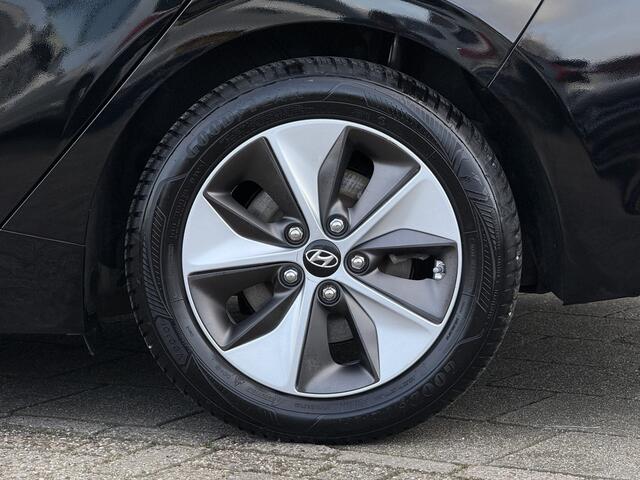 Hyundai IONIQ Comfort EV Automaat Carplay/Camera.