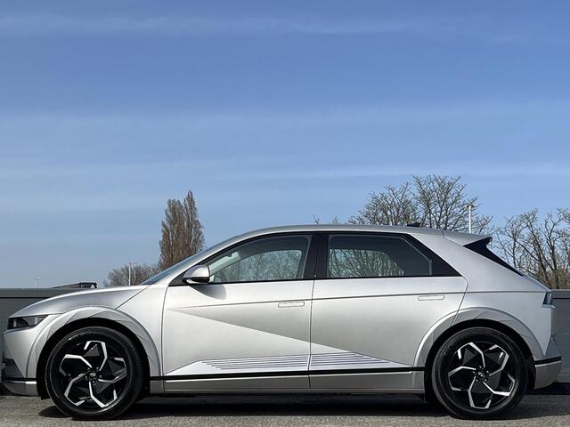Hyundai IONIQ 5 Style++ 58 kWh | Warmtepomp | Camera & Pdc | Elektrische achterklep | Navigatie grote scherm | Lage kmstand |
