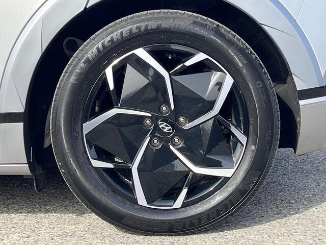 Hyundai IONIQ 5 Style++ 58 kWh | Warmtepomp | Camera & Pdc | Elektrische achterklep | Navigatie grote scherm | Lage kmstand |