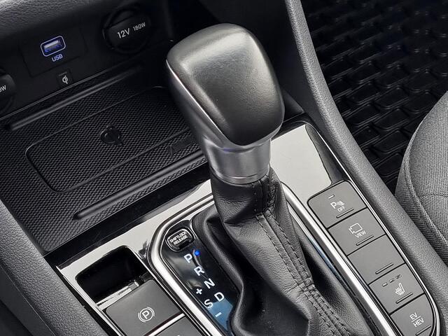 Hyundai IONIQ 1.6 GDi PHEV Plug-in Comfort Automaat / Trekhaak (Afneembaar) / Navigatie / Camera / Cruise Control Adaptief /