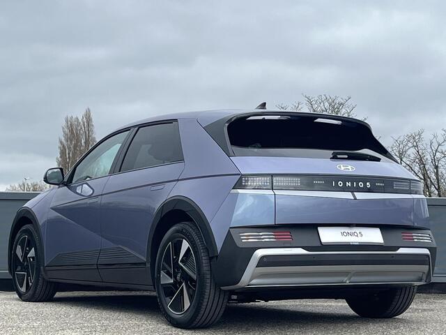 Hyundai IONIQ 5 Connect 84 kWh |¤4575 KORTING|84 KWH ACCUPAKKET|STOEL/-STUUR VERWARMING|WARMTEPOMP|