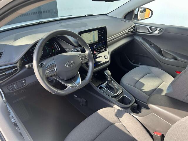 Hyundai IONIQ 1.6 GDi Comfort | Parkeercamera | Navi | Prijs is rijklaar