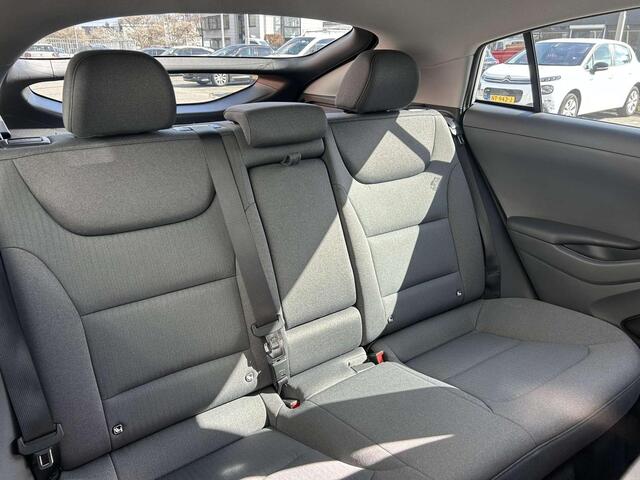 Hyundai IONIQ 1.6 GDi Comfort | Parkeercamera | Navi | Prijs is rijklaar