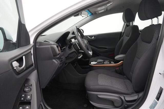 Hyundai IONIQ BWJ 2019 Comfort EV 120 PK | NWE APK CLIMA / NAVI / CRUISE / CARPLAY / ACHTERUITRIJCAMERA / LMV / PDC