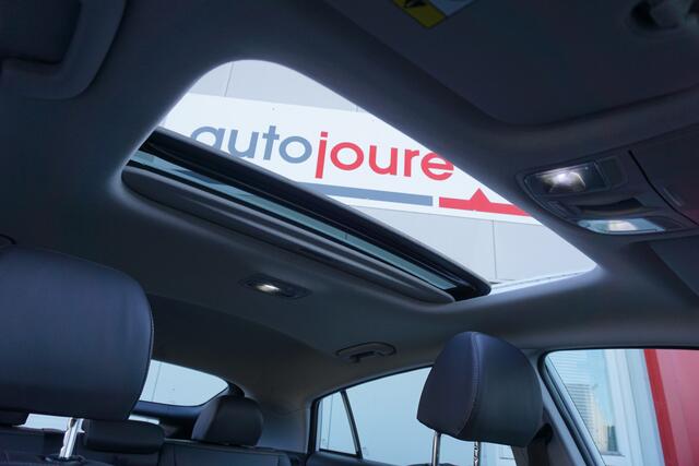 Hyundai IONIQ Premium EV | Schuif-/kanteldak | ACC | Camera | Infinity Sound | Leder | Origineel NL |