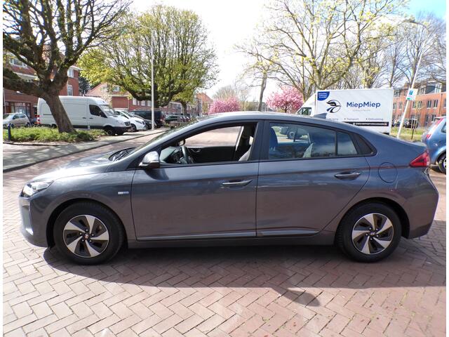 Hyundai IONIQ 1.6 GDi i-Motion HYBRIDE BENZINE AUTOMAAT