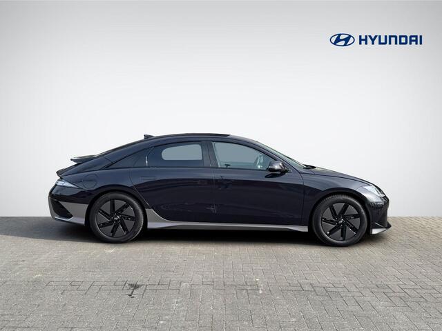 Hyundai IONIQ 6 Connect 77.4 kWh | Vehicle-To-Load | Head-Up Display | Stuur- + Stoelverarming | Camera | Adapt. Cruise Control | Apple Carplay/Android Auto | Rijklaarprijs!