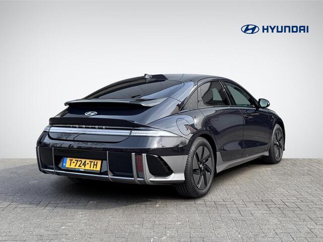Hyundai IONIQ 6 Connect 77.4 kWh | Vehicle-To-Load | Head-Up Display | Stuur- + Stoelverarming | Camera | Adapt. Cruise Control | Apple Carplay/Android Auto | Rijklaarprijs!