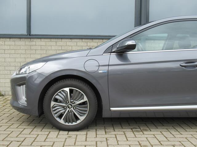 Hyundai IONIQ 1.6 GDi PHEV Plug In Premium 1e eigen| dealer onderh | full options! | 750 KG tr.gewicht